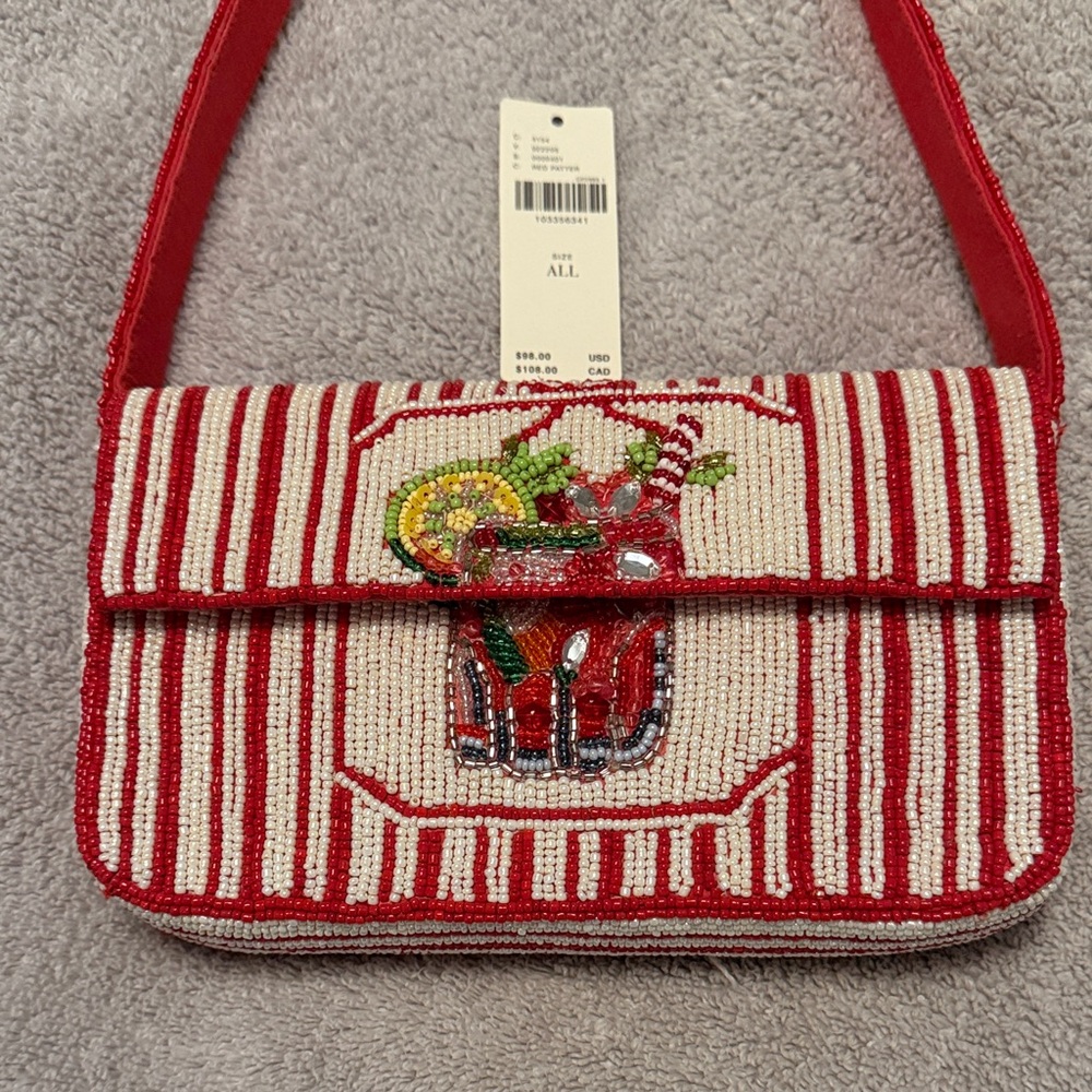 The viral Fiona beaded bag:  food and drink edition